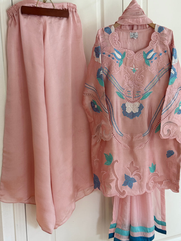 EMBROIDERED CUTWORK APPLIQUE SHEESHA SILK BOX PLEATED SUIT FRSH71