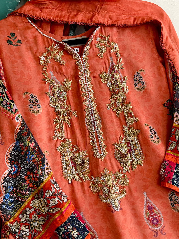 HANDWORK PURE CREPE SILK KAFTAN SET SFKF38