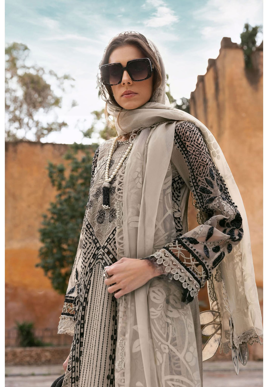 MARIAB LUXURY LAWN COLLECTION 10B