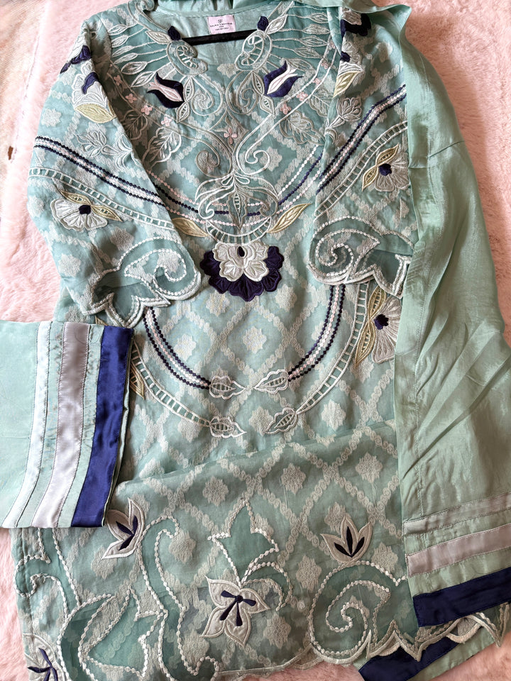 EMBROIDERED CUTWORK APPLIQUE KHAADI JAQUARD SUIT FRSH72