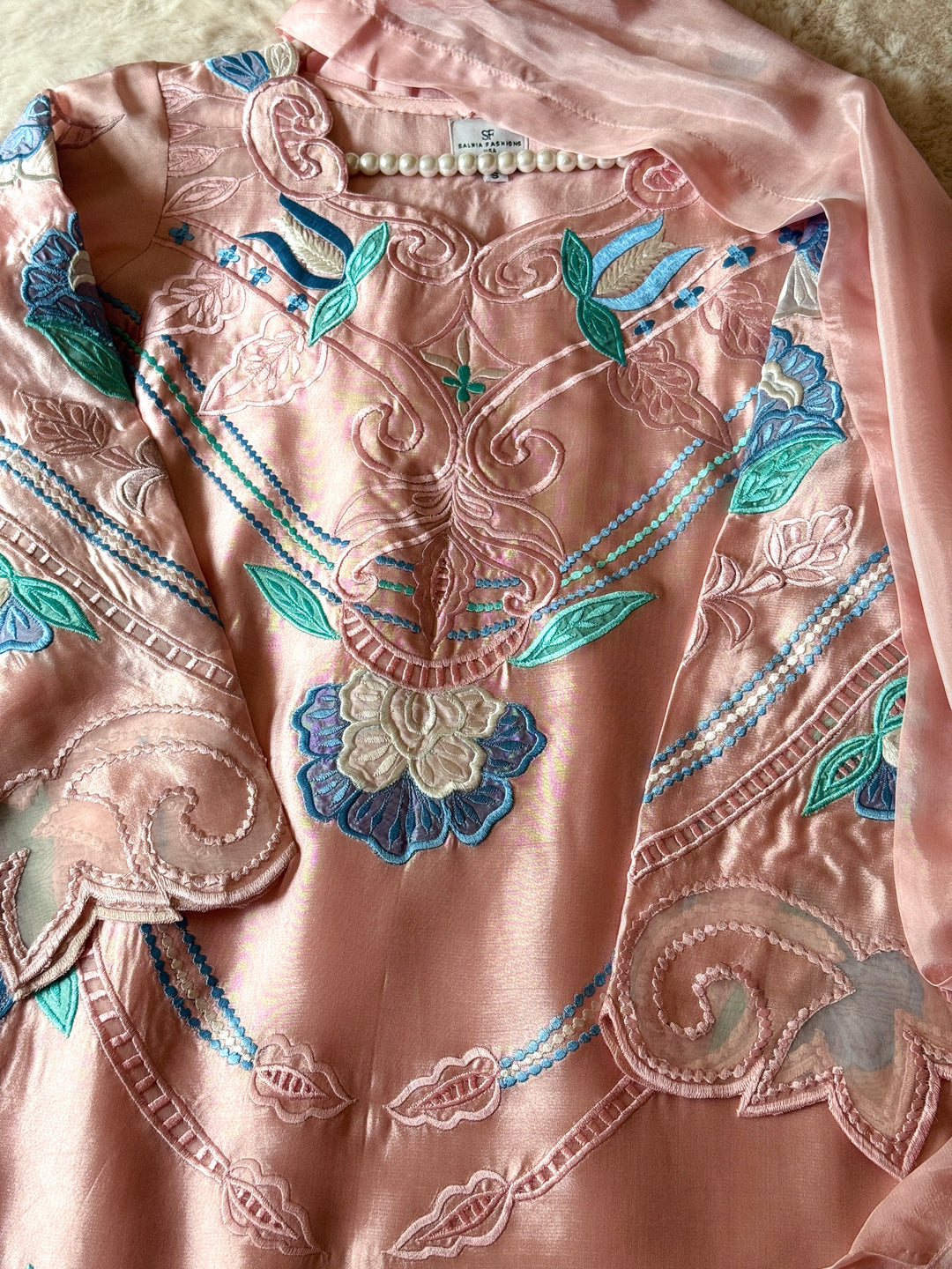 EMBROIDERED CUTWORK APPLIQUE SHEESHA SILK BOX PLEATED SUIT FRSH71