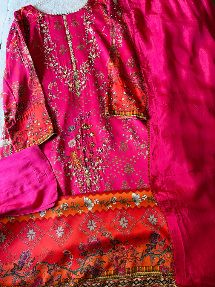 HANDWORK PURE CREPE SILK KAFTAN SET SFKF37