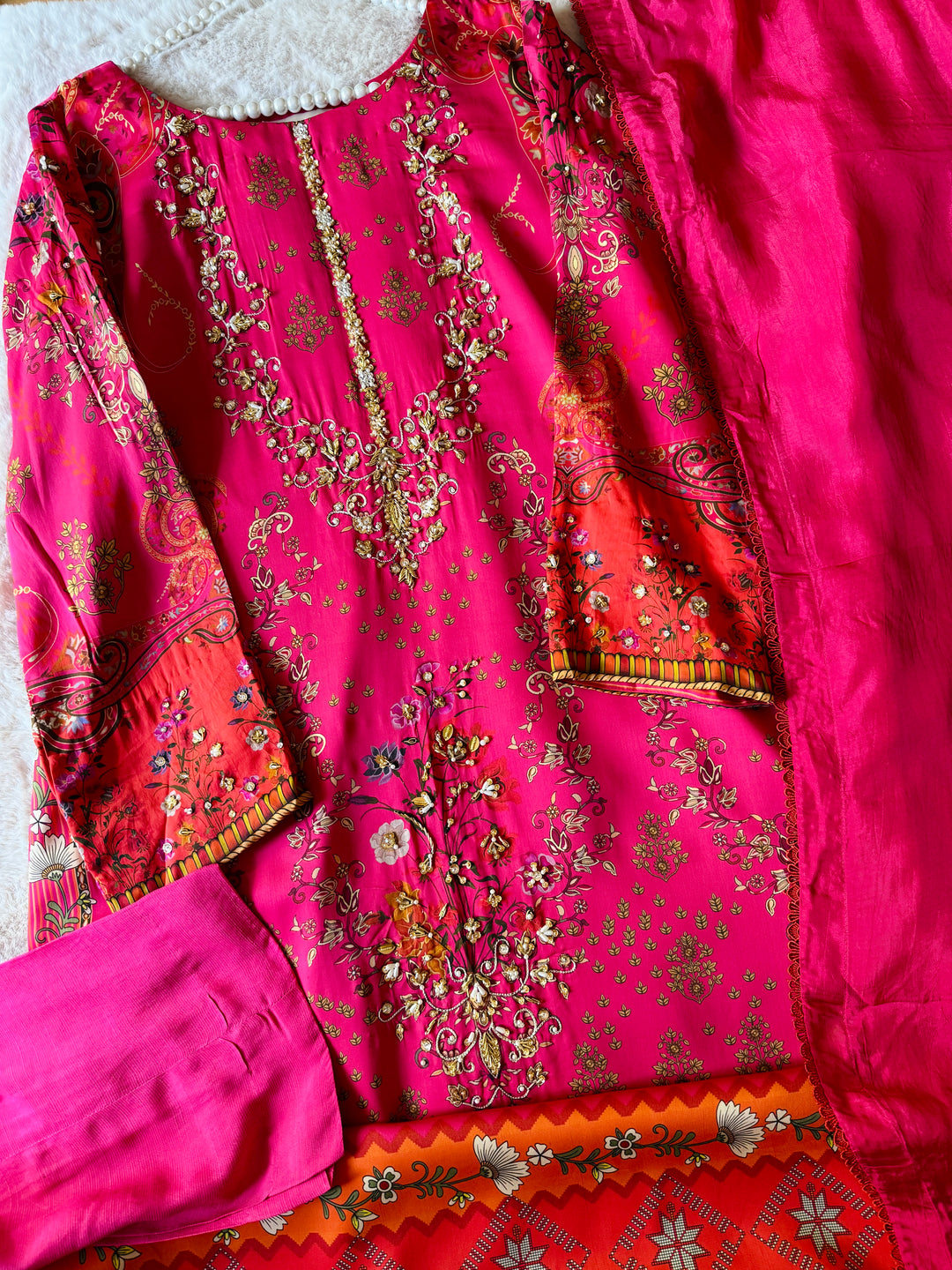 HANDWORK PURE CREPE SILK KAFTAN SET SFKF37
