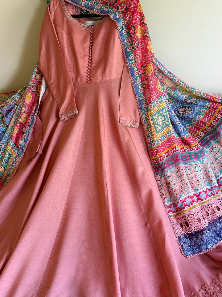 FAIZA SAQLAIN LUXE SILK EIDT MUZN