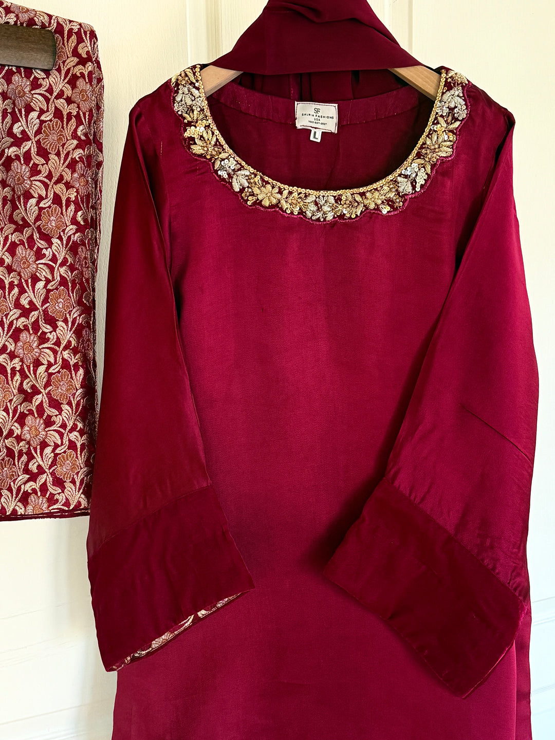 HANDWORK SHEESHA SILK PARTYWEAR SUIT CSPW01