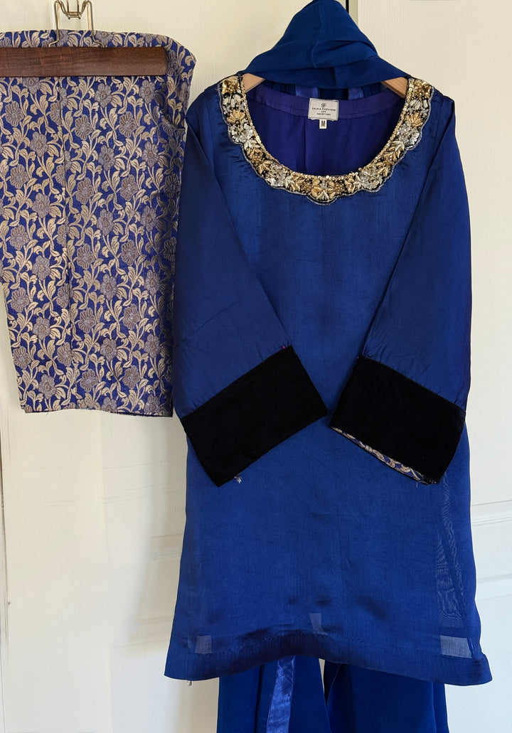 HANDWORK SHEESHA SILK PARTYWEAR SUIT CSPW02