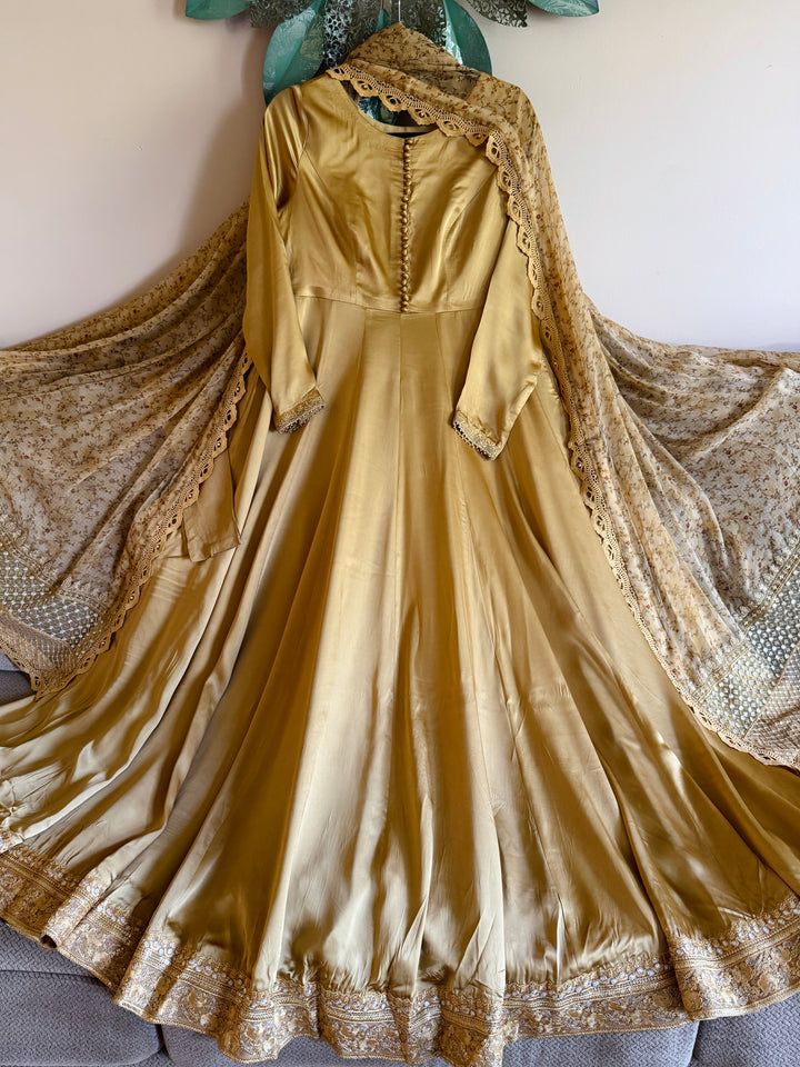 FAIZA SAQLAIN LUXE SILK EIDT ALAA