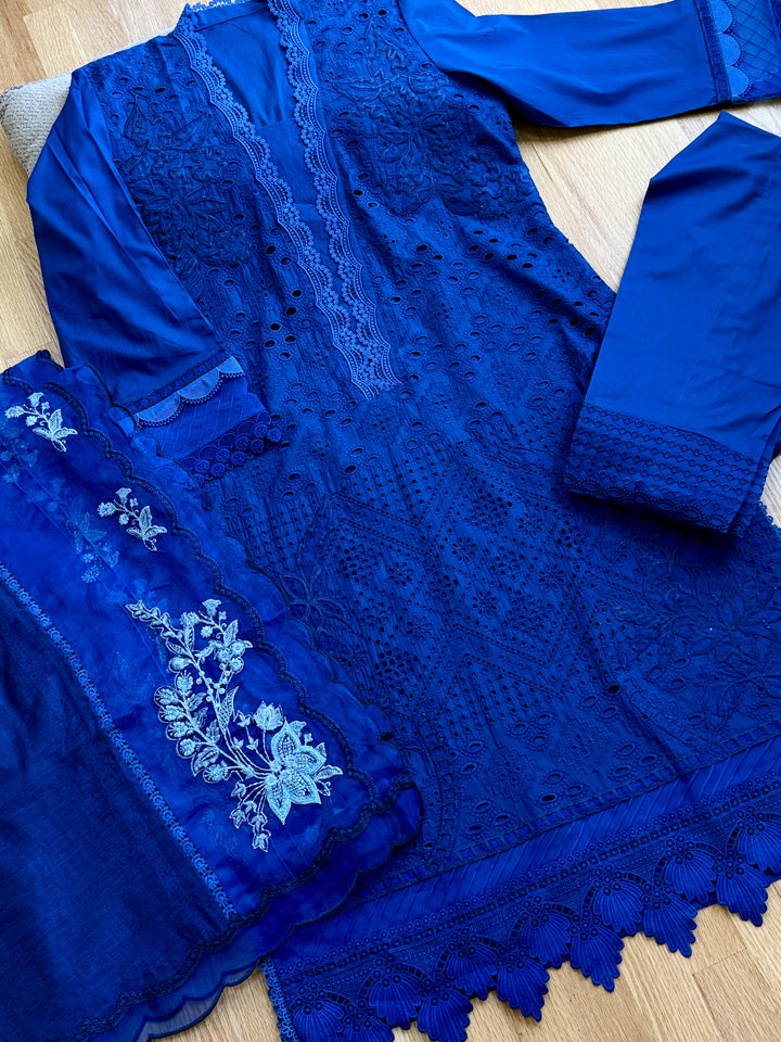 SOBIA NAZIR LUXURY COLLECTION SNLL1B
