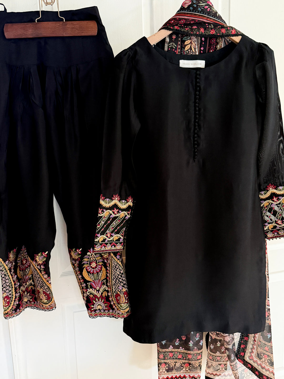 FAIZA SAQLAIN LUXE SILK EIDT LULIA