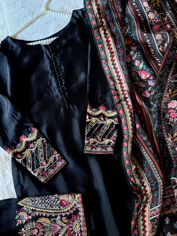 FAIZA SAQLAIN LUXE SILK EIDT LULIA
