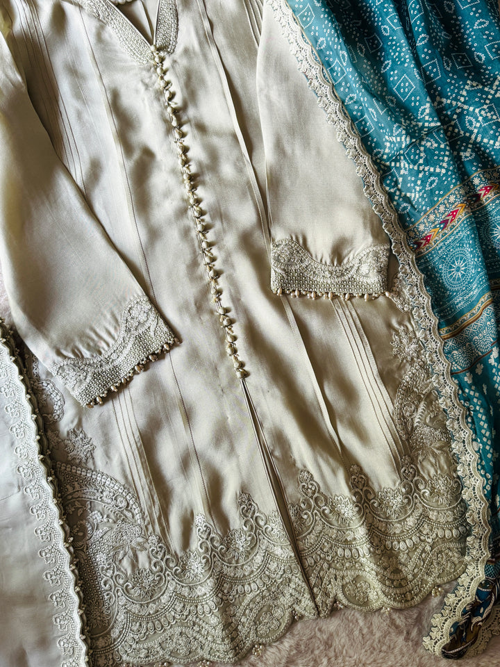 FAIZA SAQLAIN LUXE SILK EIDT RIMAAS