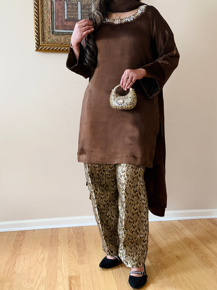 HANDWORK SHEESHA SILK PARTYWEAR SUIT CSPW04