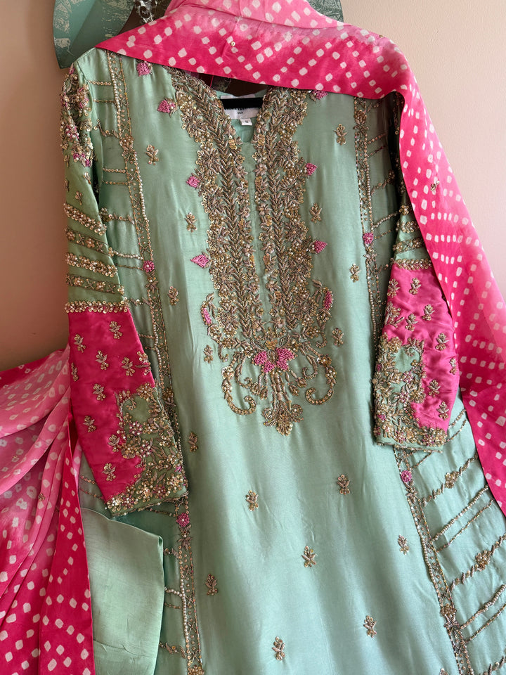 HEAVY CHUNRI WEDDING FORMAL PARTYWEAR MUSF11