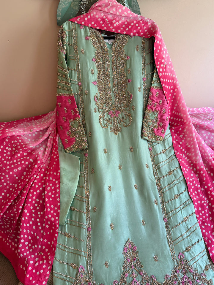 HEAVY CHUNRI WEDDING FORMAL PARTYWEAR MUSF11