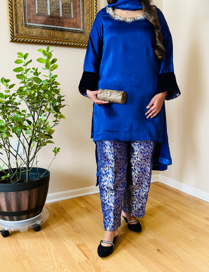 HANDWORK SHEESHA SILK PARTYWEAR SUIT CSPW02