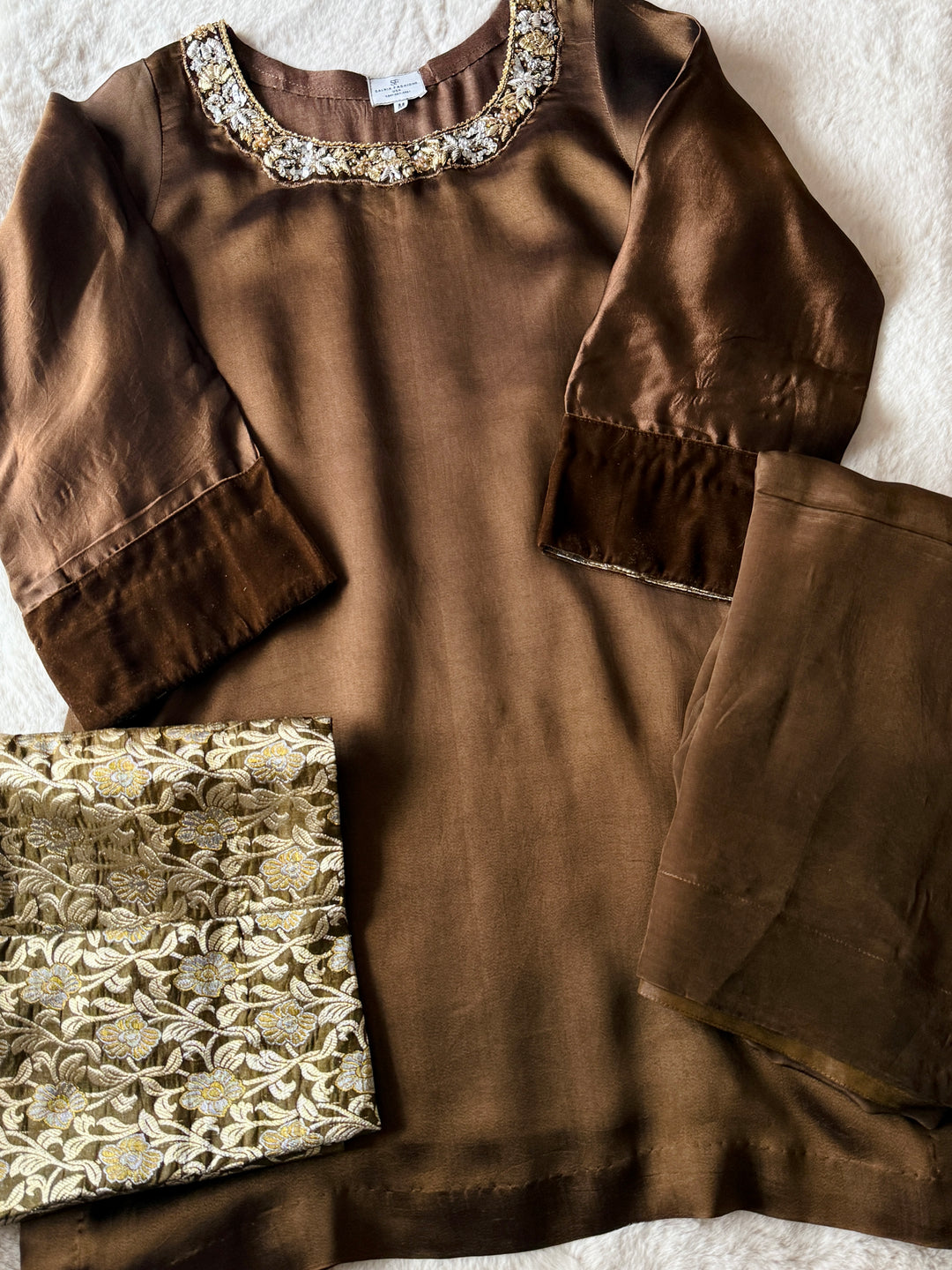 HANDWORK SHEESHA SILK PARTYWEAR SUIT CSPW04