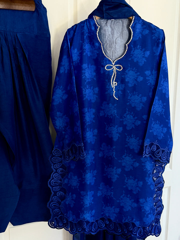 RAW SILK BOW FARSHI SHALWAR FRSH06