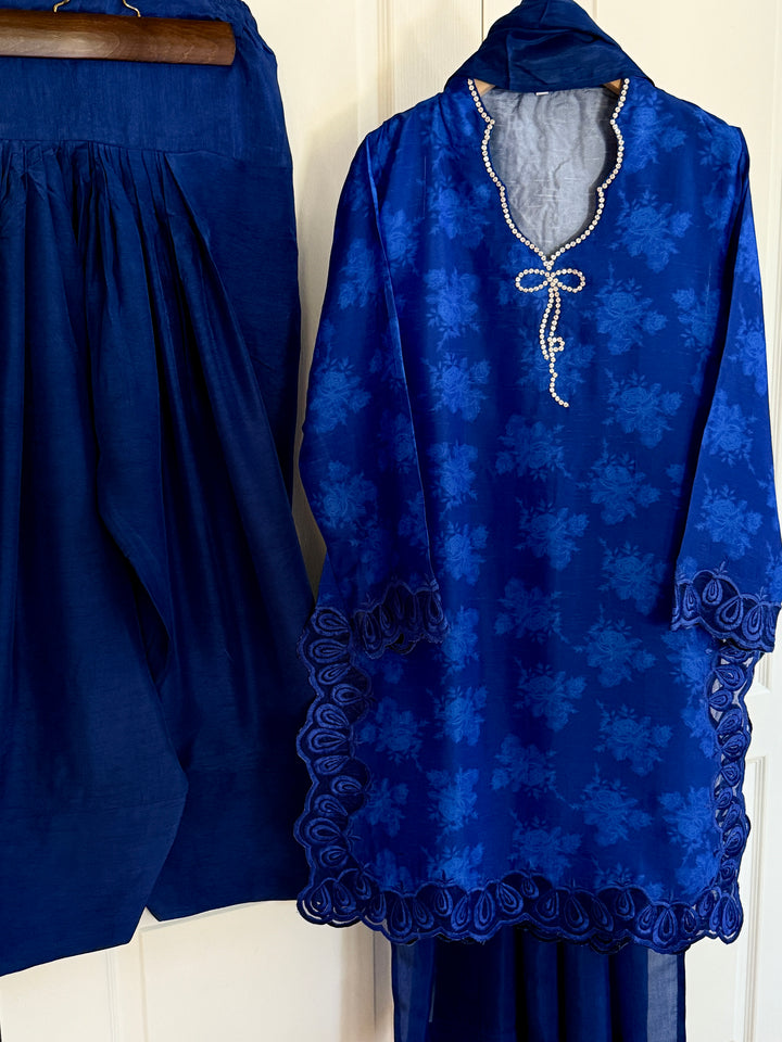 RAW SILK BOW FARSHI SHALWAR FRSH06