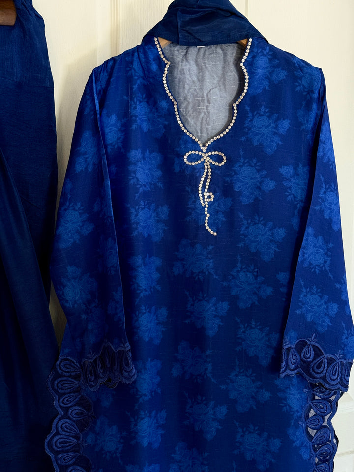 RAW SILK BOW FARSHI SHALWAR FRSH06