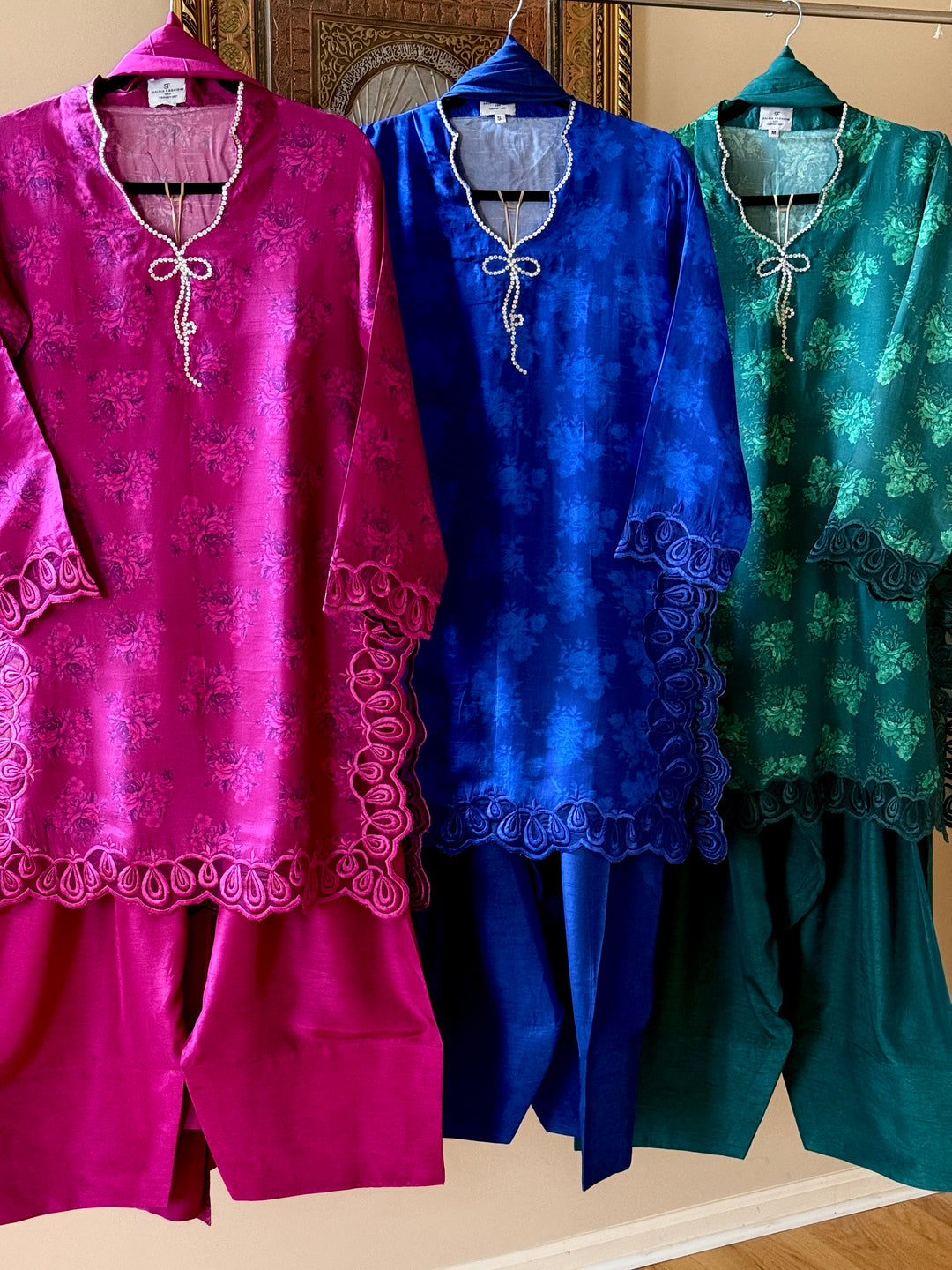 RAW SILK BOW FARSHI SHALWAR FRSH05