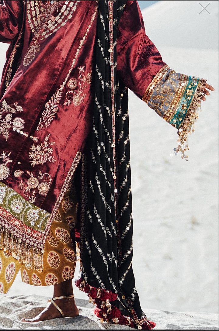 SANASAFINAZ LUXURY WINTER COLLECTION SSF10