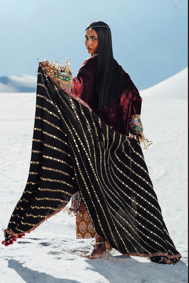 SANASAFINAZ LUXURY WINTER COLLECTION SSF10