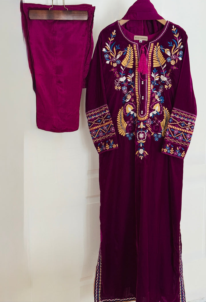 APPLIQUE EMBROIDERED VELVET KAFTAN SFKF04
