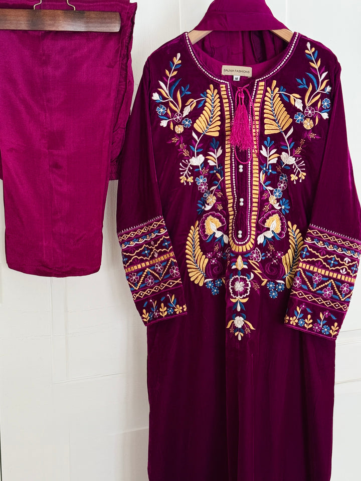 APPLIQUE EMBROIDERED VELVET KAFTAN SFKF04
