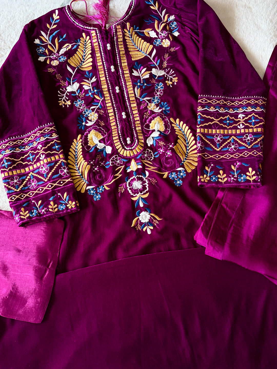 APPLIQUE EMBROIDERED VELVET KAFTAN SFKF04