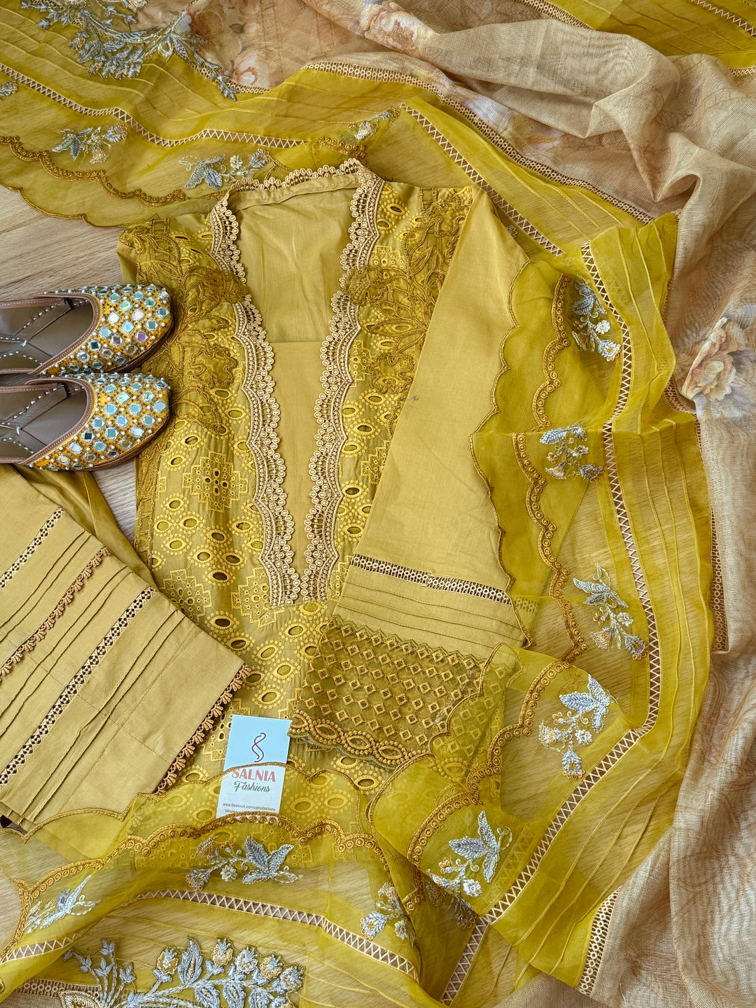 SOBIA NAZIR LUXURY COLLECTION SNLL1A