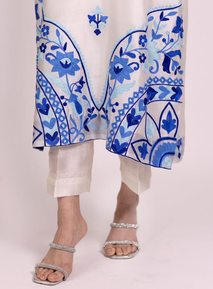 MULTI THREAD AARI EMBROIDERED SHEESHA SILK SUITS ARSF02