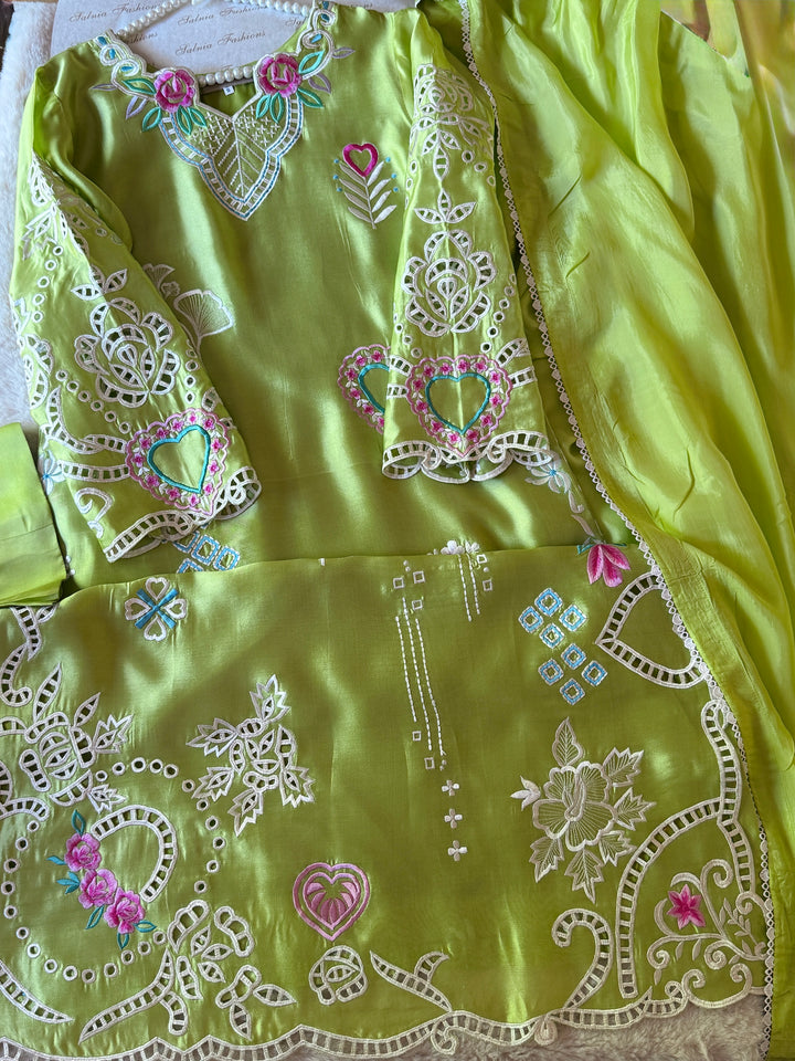 APPLIQUE EMBROIDERED SILK KAFTAN SFKF40