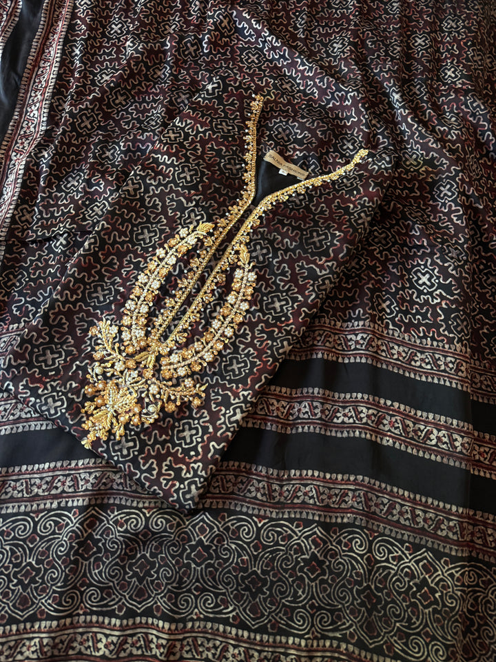 PURE SILK AJRAK SUIT AJSF01