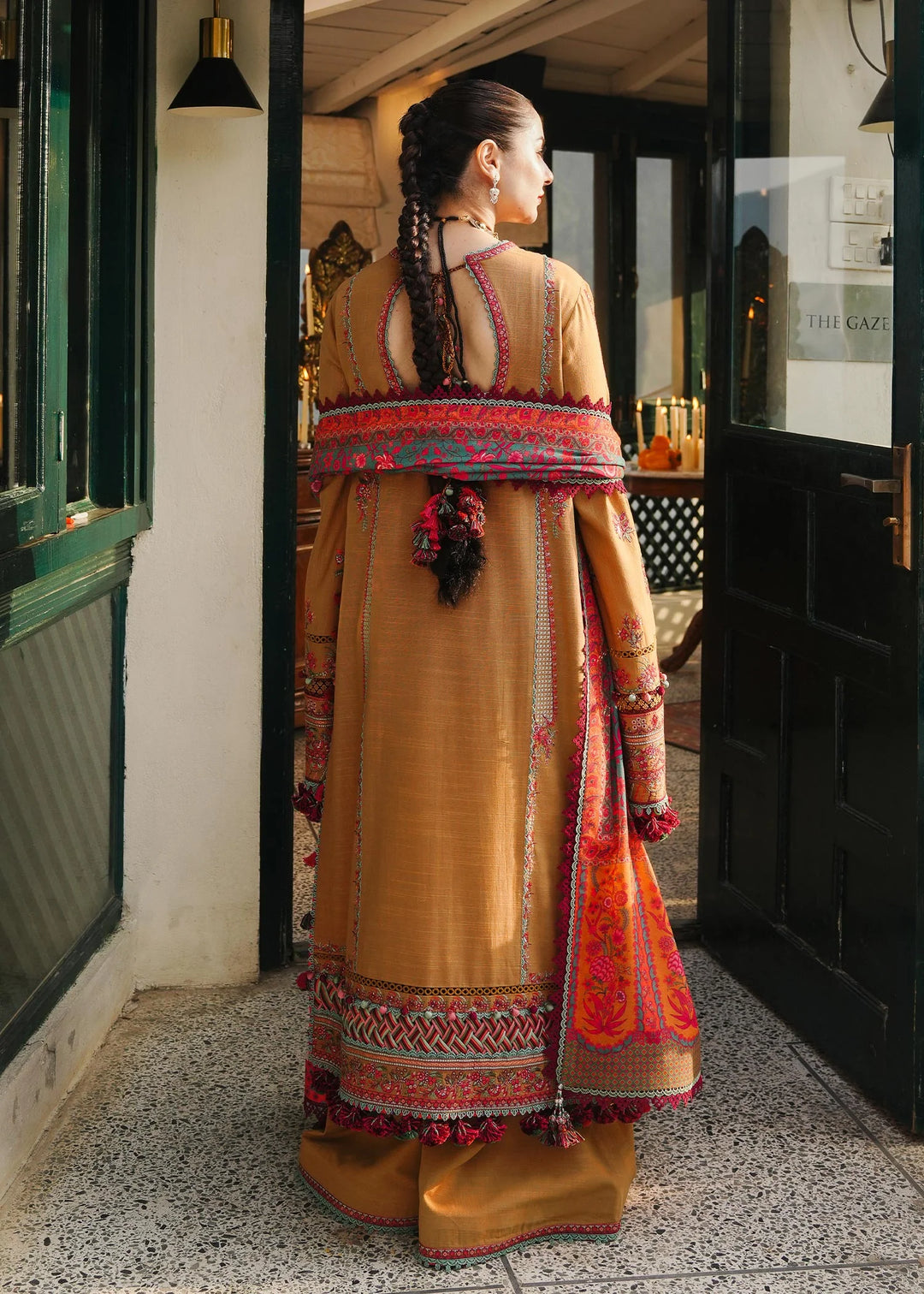 HUSSAIN REHAR WINTER COLLECTION HORAIN