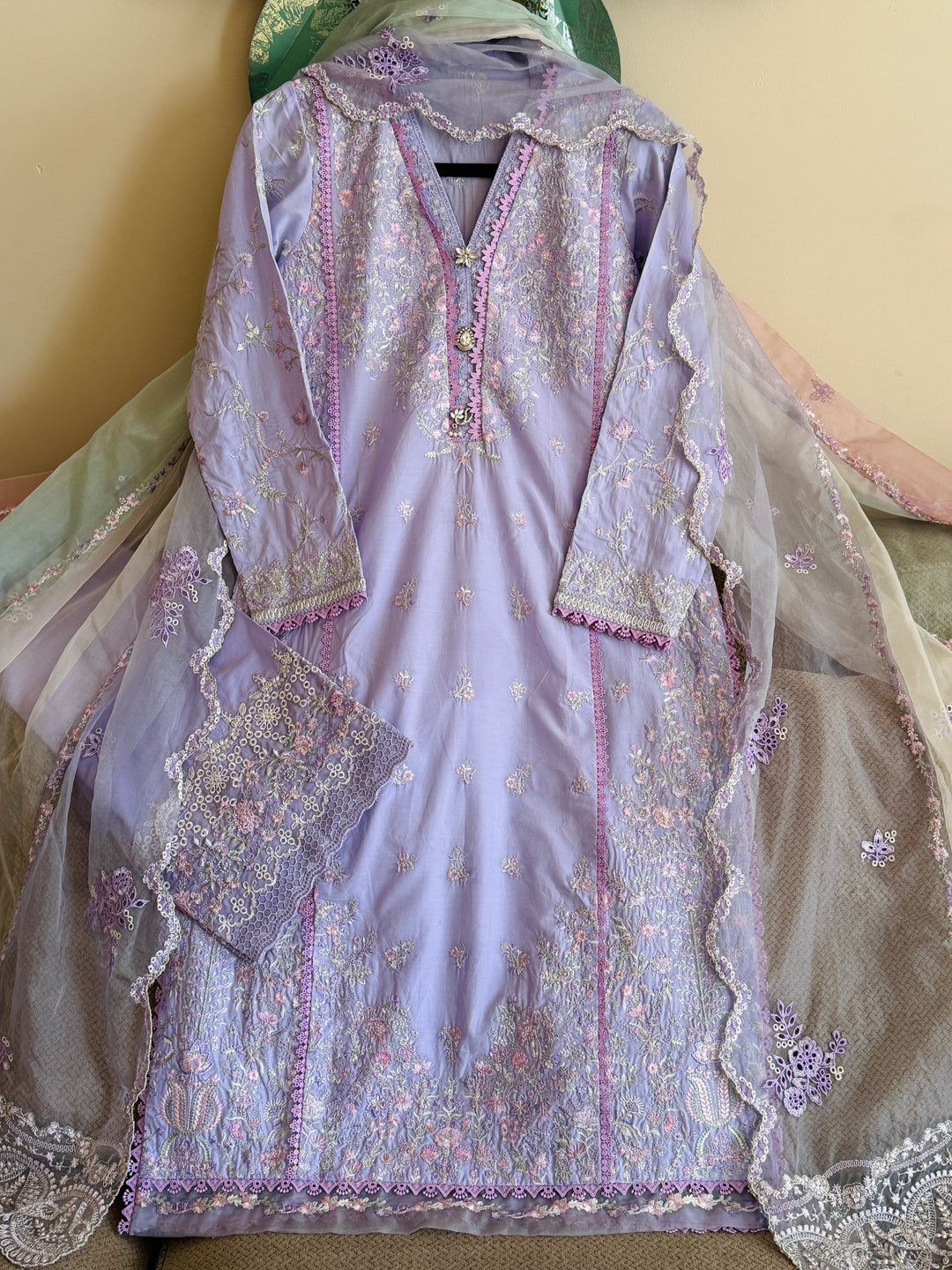 FAIZA SAQLAIN LUXURY LAWN COLLECTION AYA SUELA