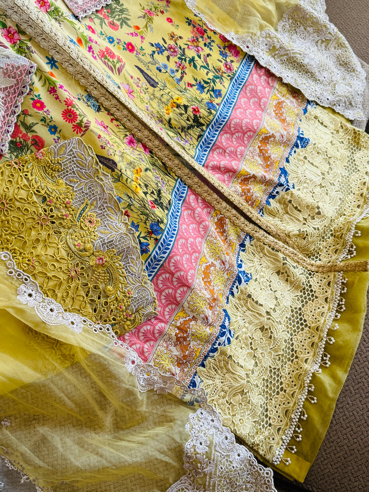 FAIZA SAQLAIN LUXURY LAWN COLLECTION AYA ARTA