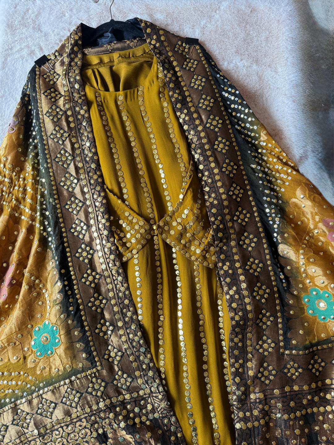 HEAVY KAAMDANI SUIT WITH WOVEN ATLAS DUPATTA KMSF06