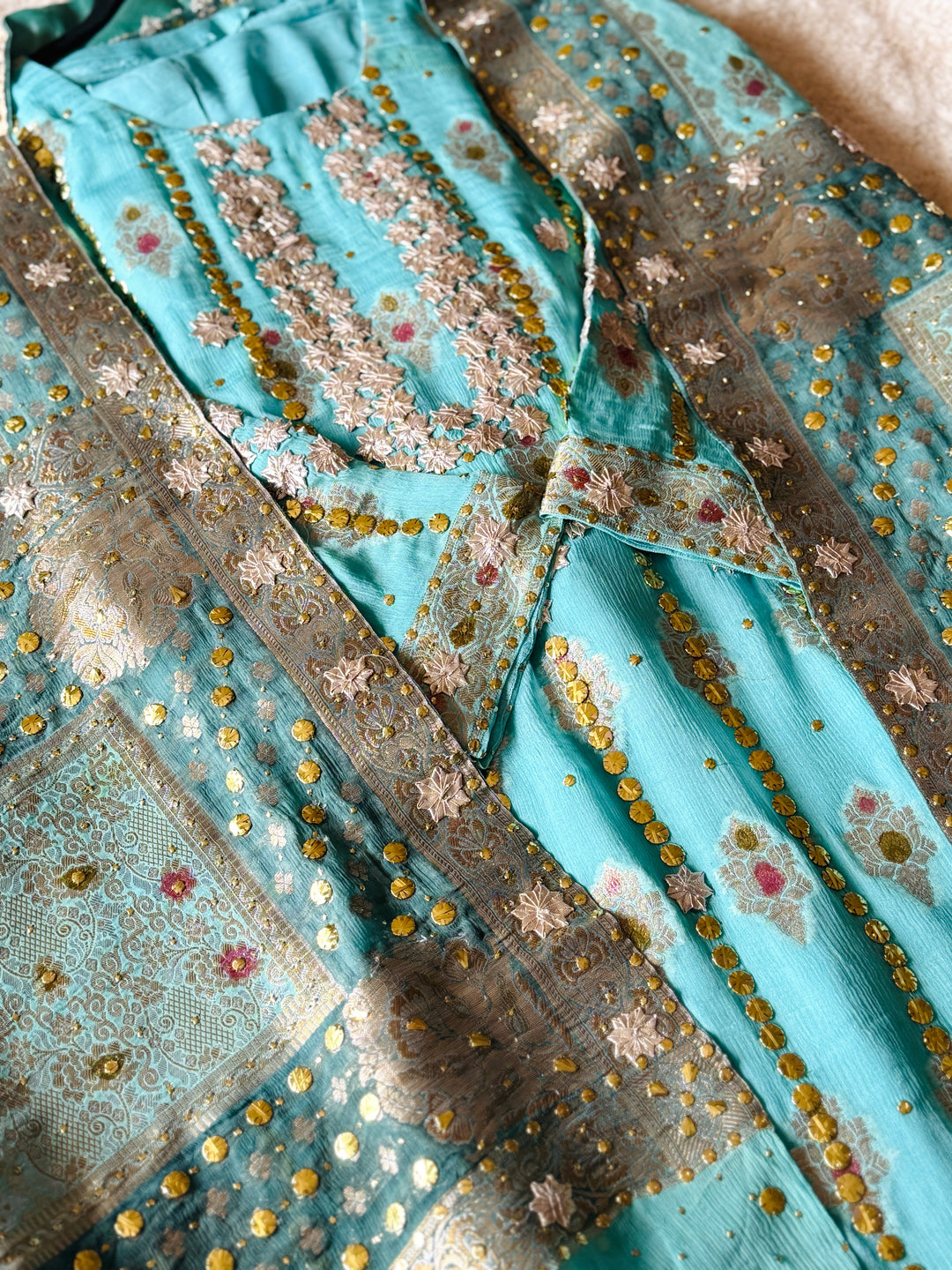 HEAVY KAAMDANI SUIT WITH WOVEN ATLAS DUPATTA KMSF05