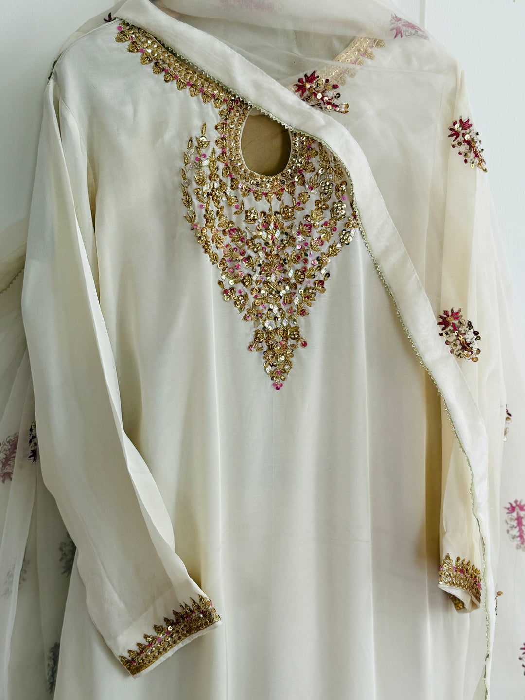 HANDWORK PARTYWEAR SUIT PRSF01
