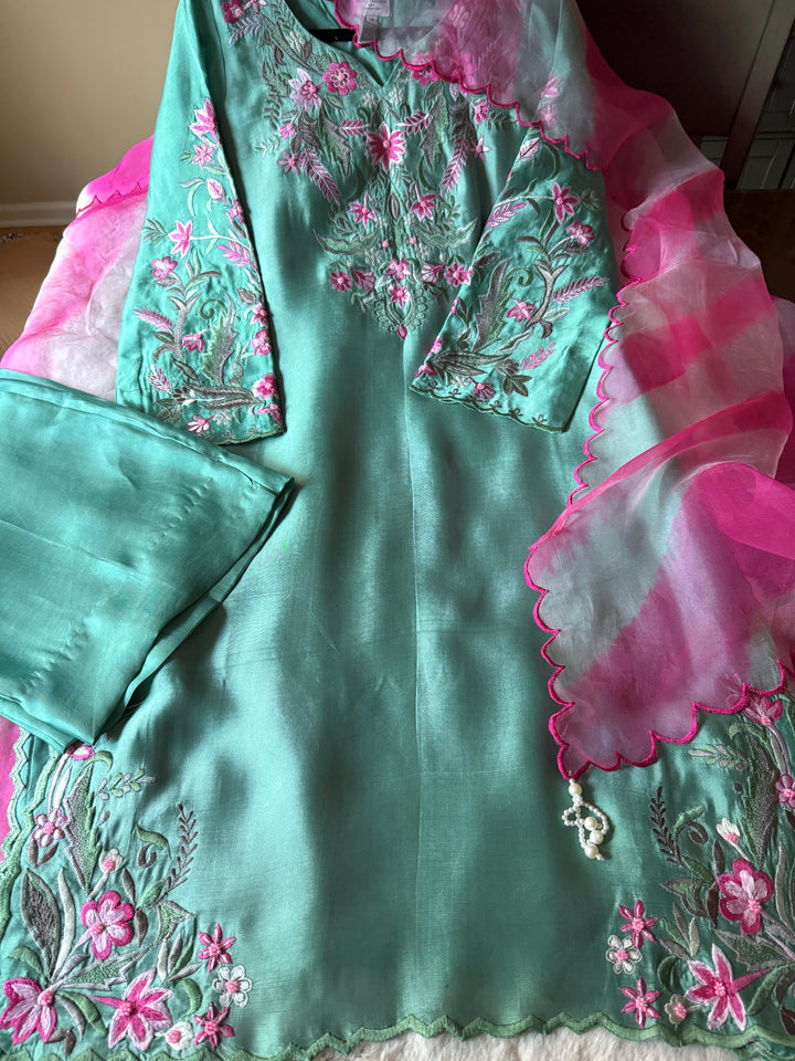 MULTI COLOR EMBROIDERED CUTWORK SHEESHA SILK SUIT ARSF10