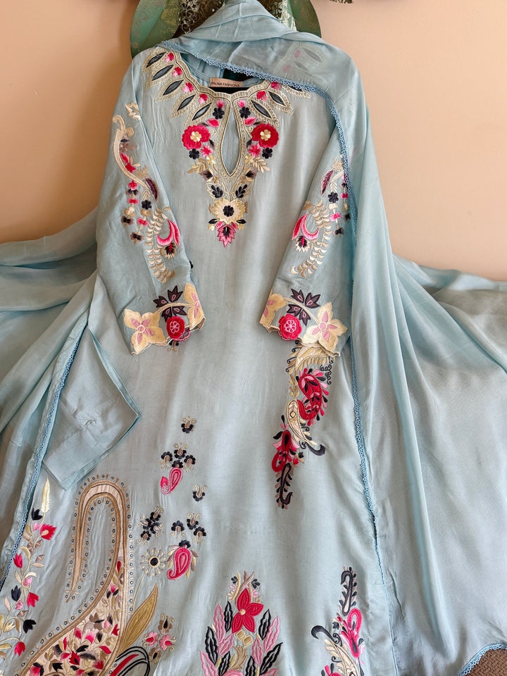 APPLIQUE EMBROIDERED SILK KAFTAN SFKF43