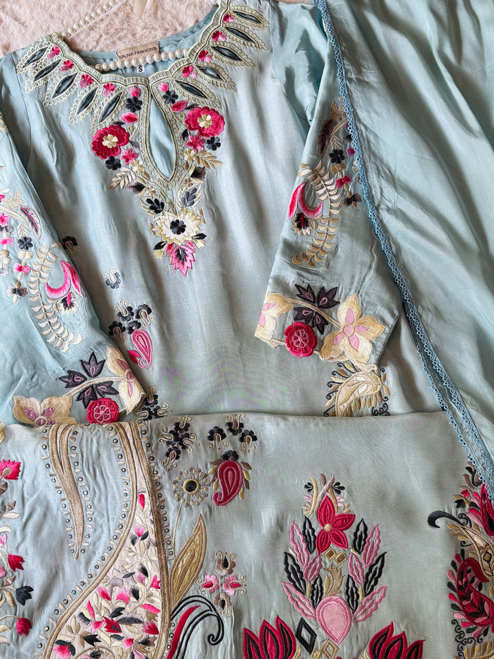 APPLIQUE EMBROIDERED SILK KAFTAN SFKF43