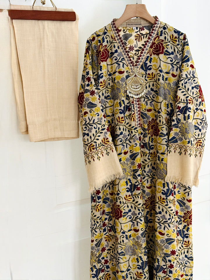 AARI EMBROIDERED PASHMINA KAFTAN SFP19