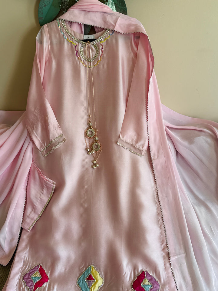 PURE SHEESHA SILK CUSTOM PARTYWEAR MUSF04