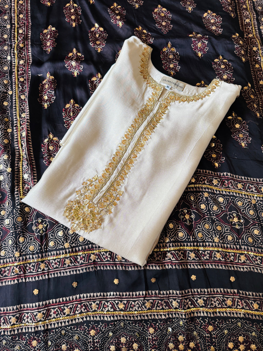 PURE SILK AJRAK SUIT AJSF02