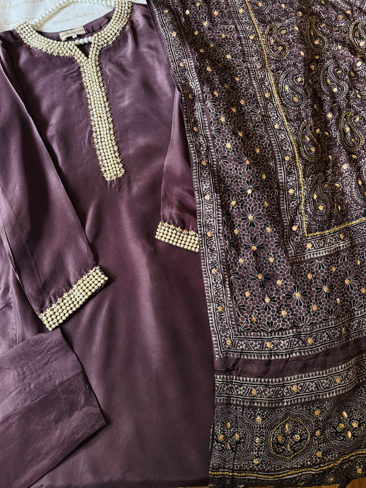PURE SILK AJRAK SUIT AJSF04