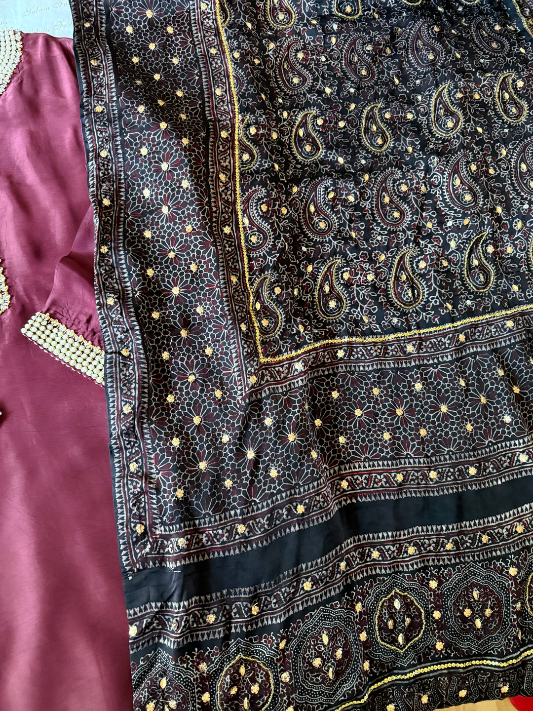 PURE SILK AJRAK SUIT AJSF03