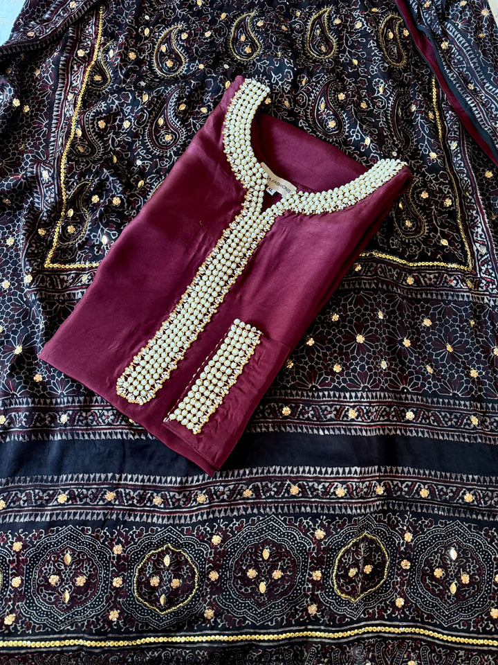 PURE SILK AJRAK SUIT AJSF03