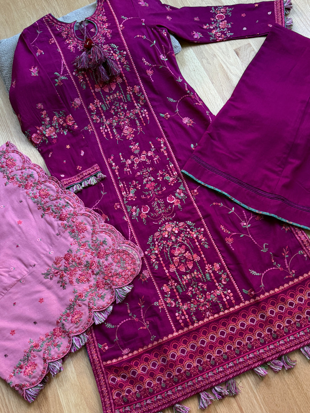 HUSSAIN REHAR WINTER COLLECTION AMANI HRSF07