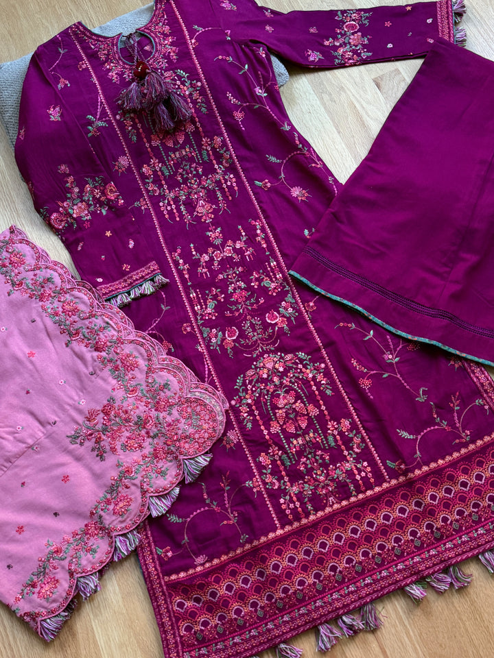 HUSSAIN REHAR WINTER COLLECTION AMANI HRSF07